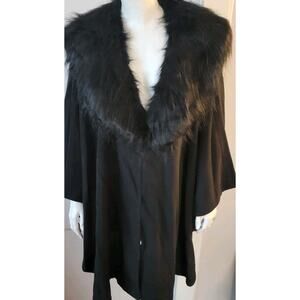 Adrienne Landau Black Faux Fur Removable Collar Cape Poncho Sz. 2X/3X NWT